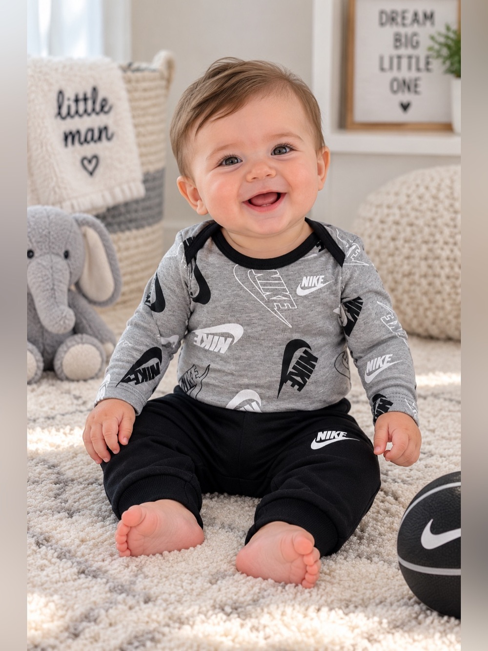 Nike 2 Piece Set Long Sleeve Bodysuit & Black Joggers Boys Size 6 Months NWT